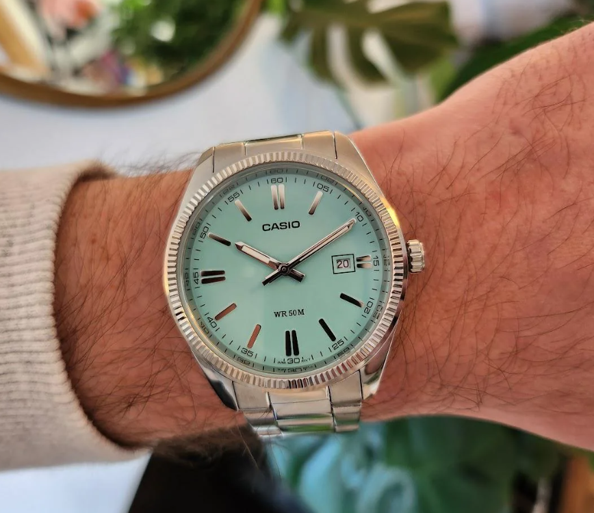 CACIO MTP1302 ティファニーブルー Casio Vintage Blue Watch tiffany