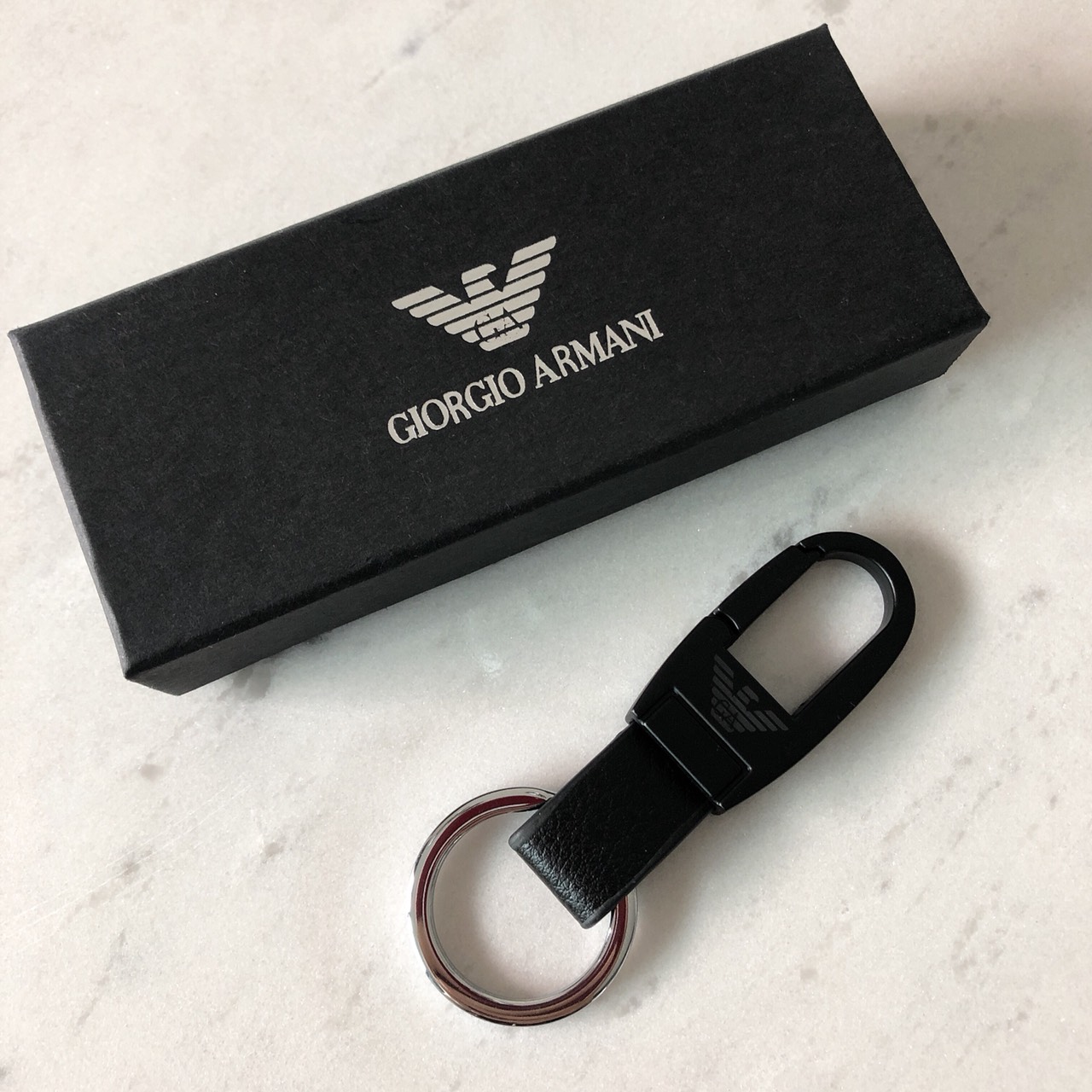 พวงกุญแจ Giogio Armani Keychain with original box แท้ 100 พร้อมส่งใน