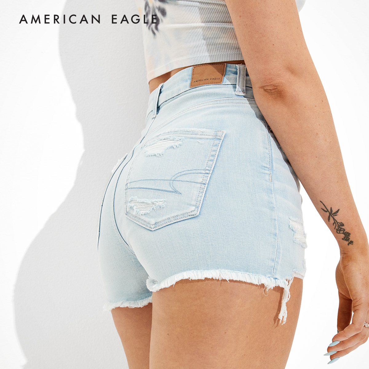 American Eagle Ne(x)t Level Curvy High-Waisted Denim Short Short