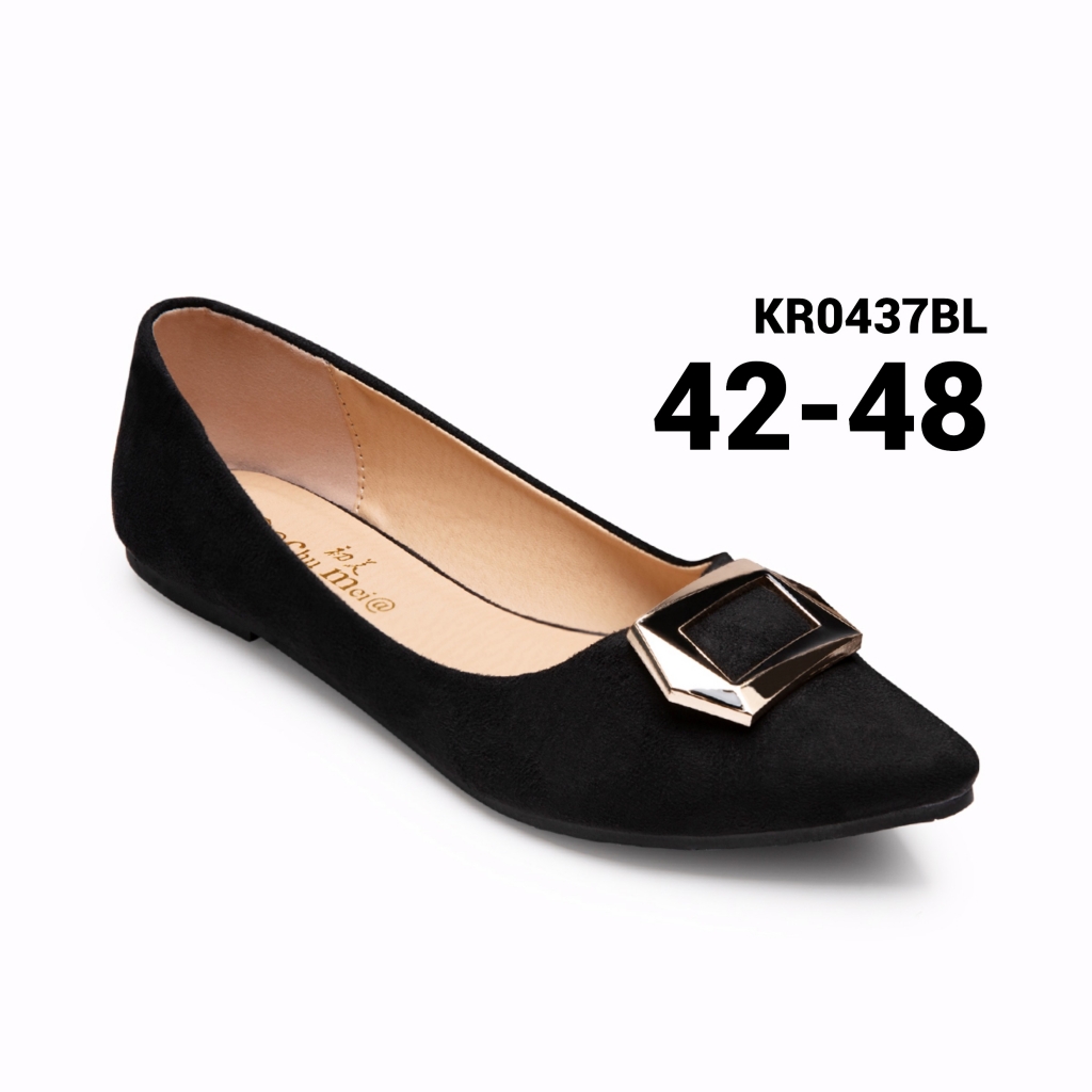 รองเท้าไซส์ใหญ่ 42-43 รองเท้าส้นแบนหัวแหลม สีดำ ติดโลหะสีทอง ไซส์ใหญ่ KR0437BL