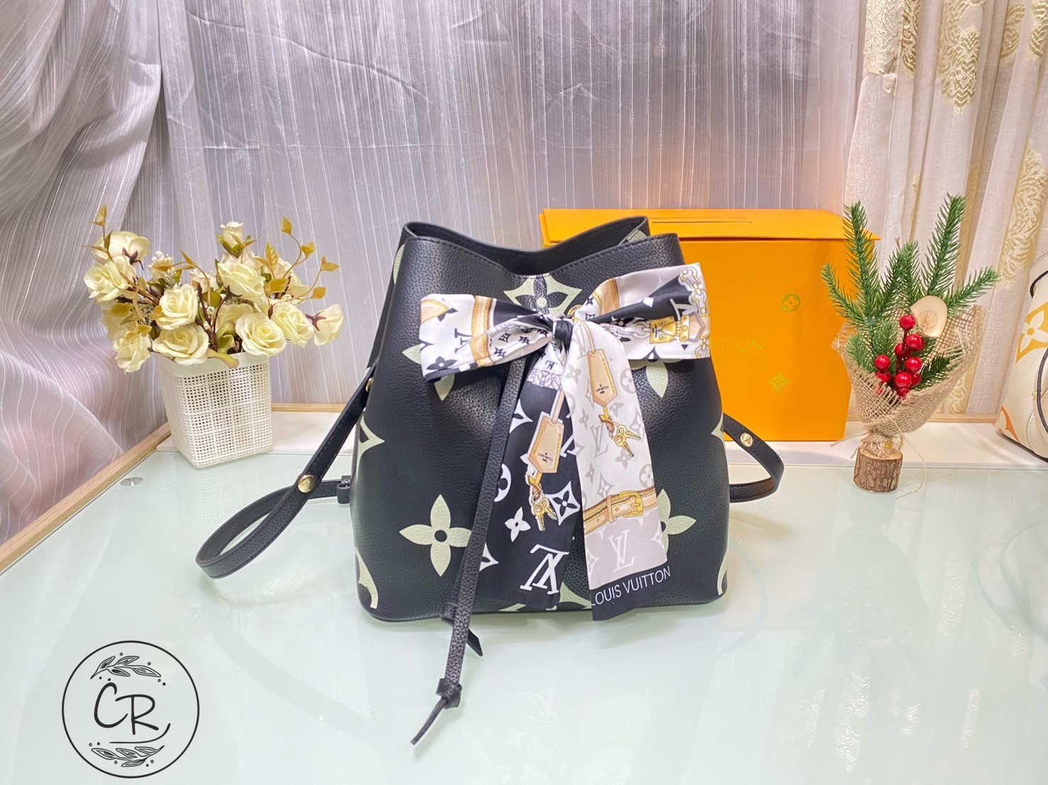 SALE!!!???????? กระเป๋าสะพายไหล่ กระเป๋าสะพายข้าง ทรงขนมจีบ สวยเก๋ ...
