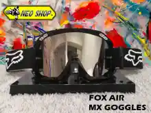 ภาพขนาดย่อของภาพหน้าปกสินค้าแว่นตาวิบากFOX / แว่นวิบาก FOX AIR สีดำ พร้อมถุงผ้า เลนส์ใส แผ่นเทียร์ออฟ MX Goggle FOX AIR for Motorcross(Color:Black) จากร้าน NEO SHOP MOTO บน Lazada