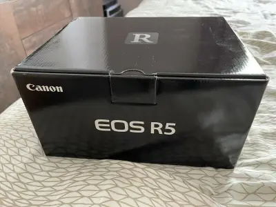 Canon EOS R5 45MP Mirrorless Camera 2 Year