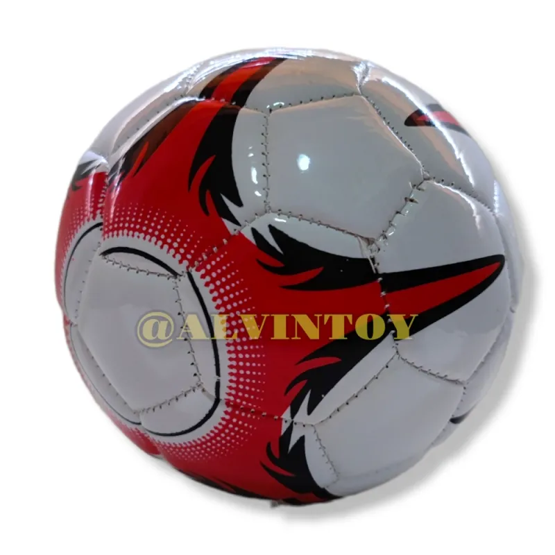 ภาพสินค้าลูกฟุตบอลหนังลายสโมสร เบอร์ 2 พร้อมตาข่ายใส่ลูกบอล แมนยู ลิเวอร์พูล เชลซี บาร์เซโลน่า รีล มาดริด หนังเงา จากร้าน Alvintoy บน Lazada ภาพที่ 3