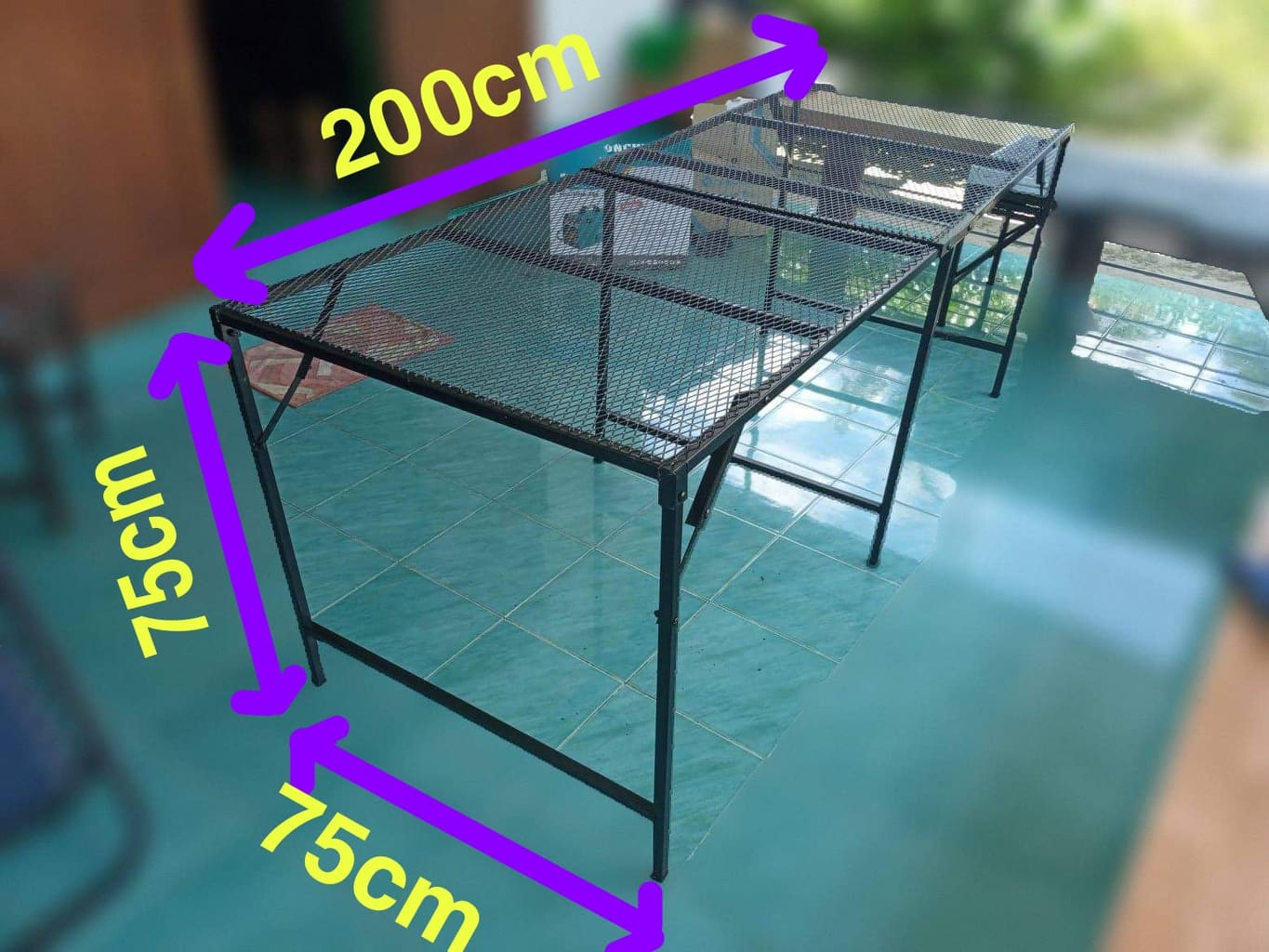 โต๊ะพับอเนกประสงค์ ขนาด ก.75Xย.200Xส.75 ซม. ตะแกรงเหล็ก พ่นสีป้องกันสนิม คงทนรับน้ำหนักได้ 200+Kg