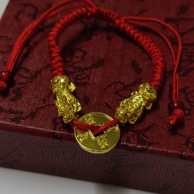 PXDD03 ด้ายแดงนำโชค ปี่เซียะเหรียญจีน ค้าขายร่ำรวย
