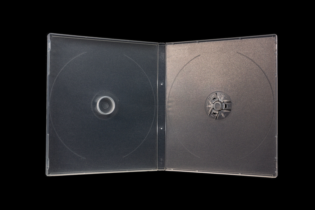 620006/กล่องใส่ CD แนวตั้ง สีขาวใส ชนิด PP บรรจุ 1 แผ่น  (แพ็ค 25 กล่อง)