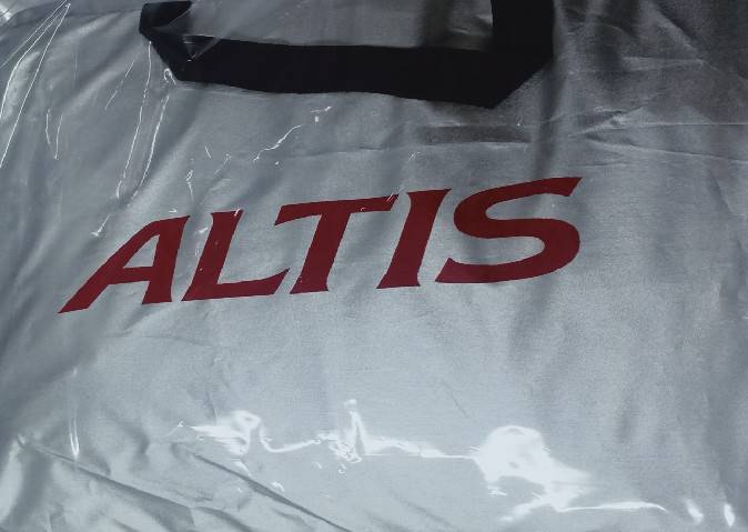 ผ้าคลุมรถซิลเวอร์โค๊ต(แบบหนา) TOYOTA ALTIS