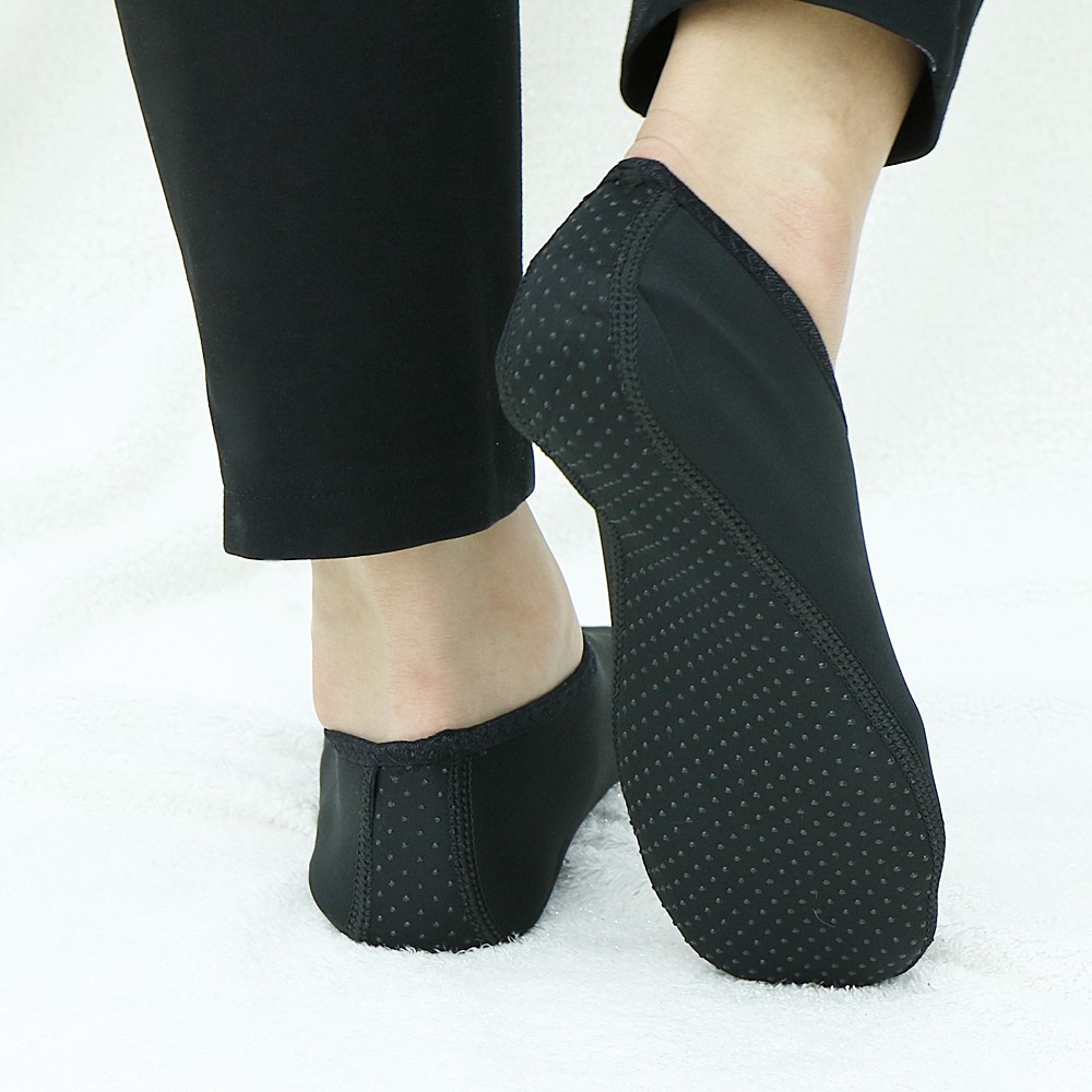 [คืน10% โค้ด SPCCB6ATBQ] ถุงเท้ากันลื่น ใช้ได้ทั้งผู้ชายชายและผู้หญิง