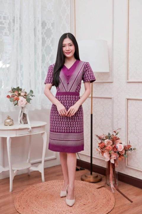 เดรสทำงาน เดรสผ้าไทย เดรสสั้น ชุดไทยประยุกต์ ผ้ามัดหมี่ลายขอ เดรสทำงานลายขอ เดรสลายขอเจ้าฟ้า ชุดผ้าไทย ผ้าไทยทำงาน – No Brand – 2575850957_TH-9171712015 >>> 🇹🇭 Top1Thailand 🛒 >>> lazada.co.th 🇹🇭 🇹🇭 🇹🇭🛒🛍🛒
