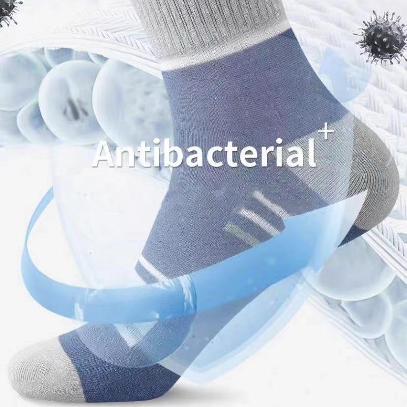 ถุงเท้าผ้าฝ้าย แบบหนา กันกลิ่น ดูดซับเหงื่อ Mens cotton socks medium