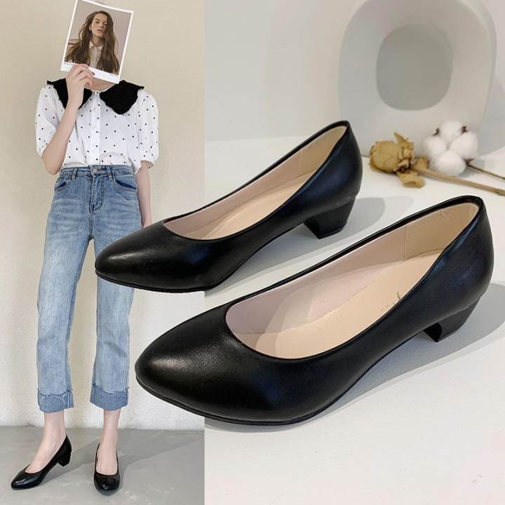 flat shoes for interview