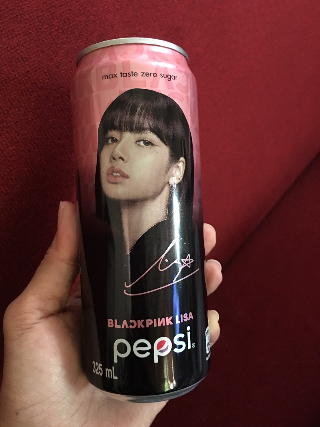 Pepsi x blackpink Limited Edition Lisa size 325 ml.1 กระป๋อง ไม่มีนำ้ตาล