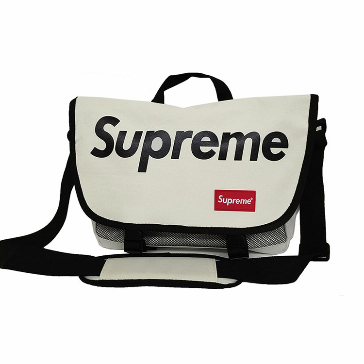กระเป๋าสะพายข้าง Supremeดีไซน์เท่ สไตล์สปอร์ต 2 ช่องกระเป๋า ปรับสายยาวได้ น้ำหนักเบา อยู่ทรงไม่ย้วย