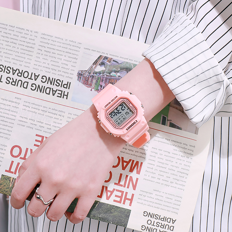 Matchaสีเขียวนาฬิกาอิเล็กทรอนิกส์หญิงสไตล์ฮาราจูกุเครือข่ายนักศึกษา红森Seriesยูนิคอร์นเกาหลีinsนาฬิกาสาวหัวใจเรียบง่าย