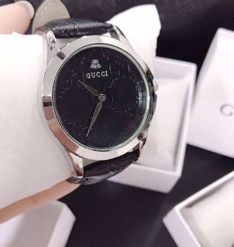 นาฬิกาข้อมือ กุชชี่ Gucci สำหรับผู้หญิงหรือผู้ชาาย  สีสายนาฬิกา ดำ