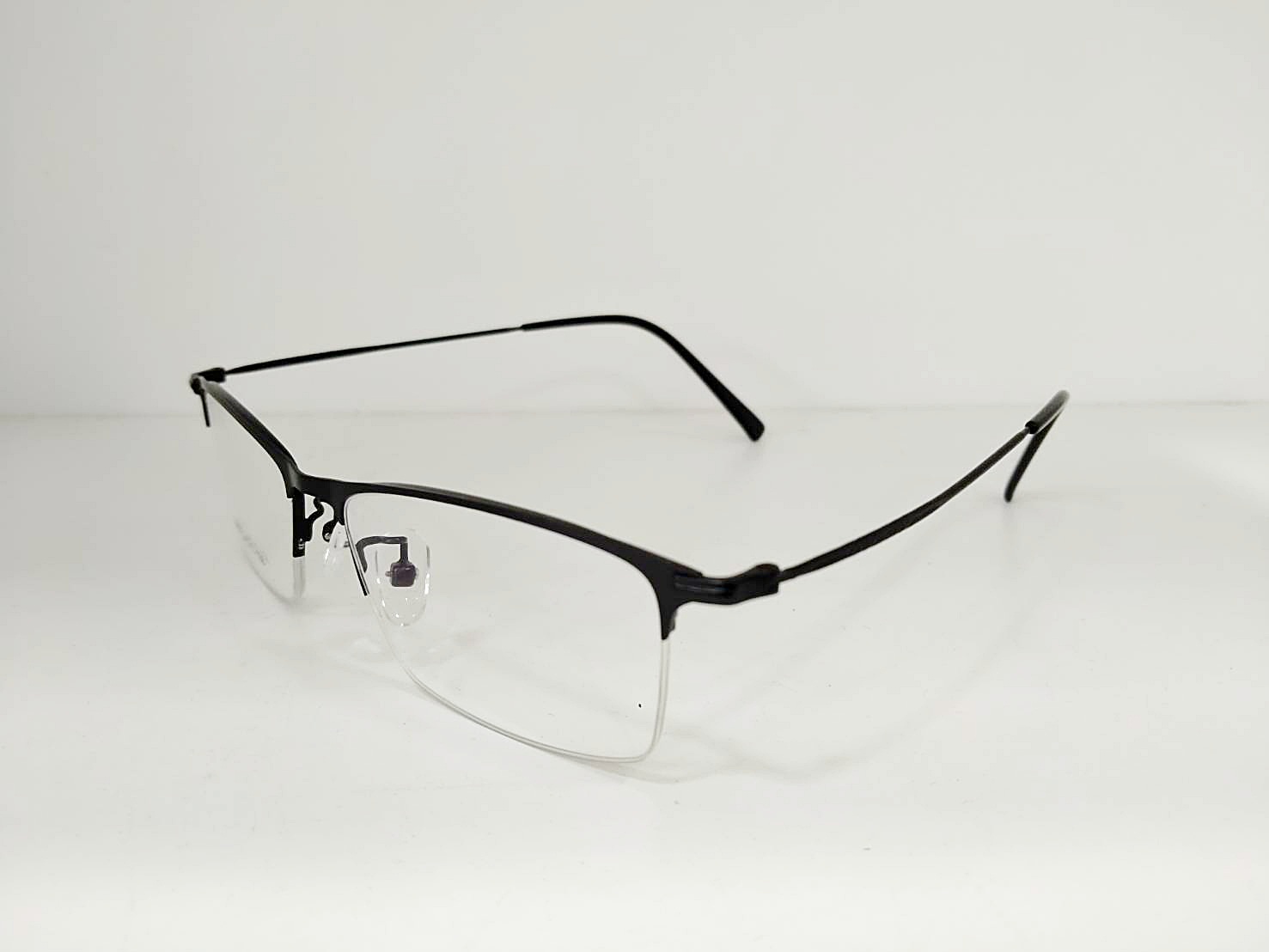 แว่นสายตายาว แว่นตาอ่านหนังสือ แว่นตัด ตัดแว่น กรอบพร้อมเลนส์ออโต้เปลี่ยนสี(AUTO LANS) กรองแสง ป้องกันแสงสีฟ้า คอม มือถือ แสงUV400 คมชัด