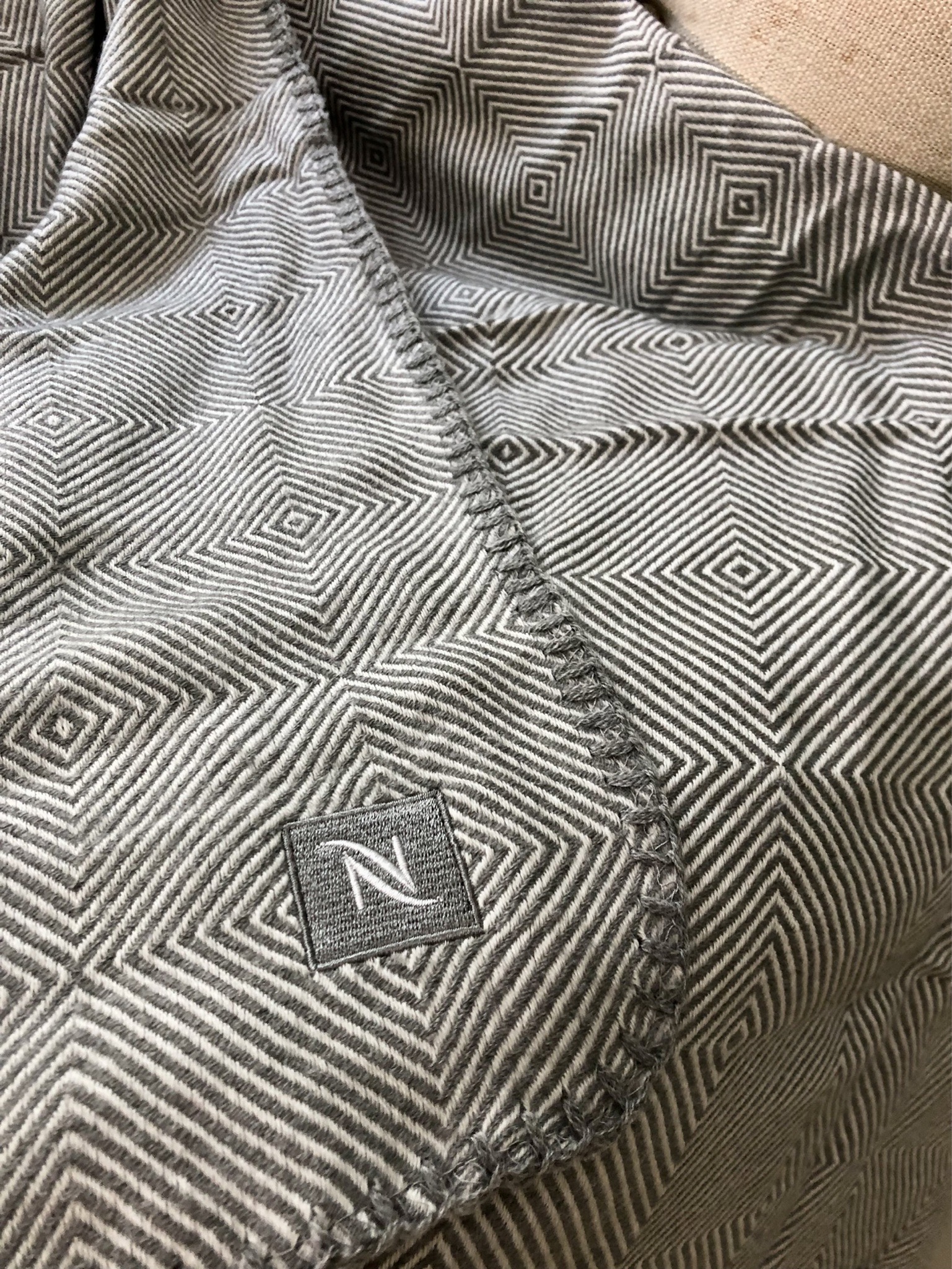 พร้อมส่งUpcycled Blanket Nespresso ผ้าห่ม Upcycled Nespresso Capsule