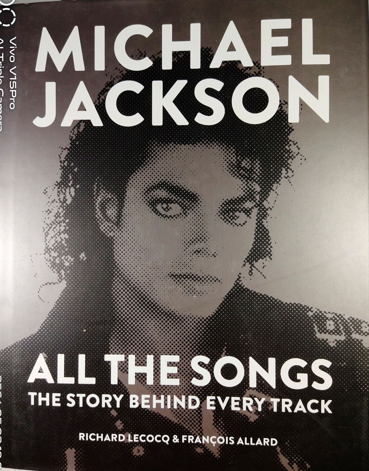 หนังสือไมเคิล แจ็คสัน ภาษาอังกฤษ MICHAEL JACKSON: ALL THE SONGS - THE STORY BEHIND EVERY TRACK 607 Page