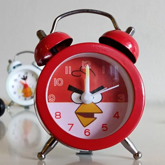 นาฬิกาปลุก นาฬิกาปลุกตั้งโต๊ะ นาฬิกาตั้งโต๊ะ digital alarm clock นกโกรธ Angry