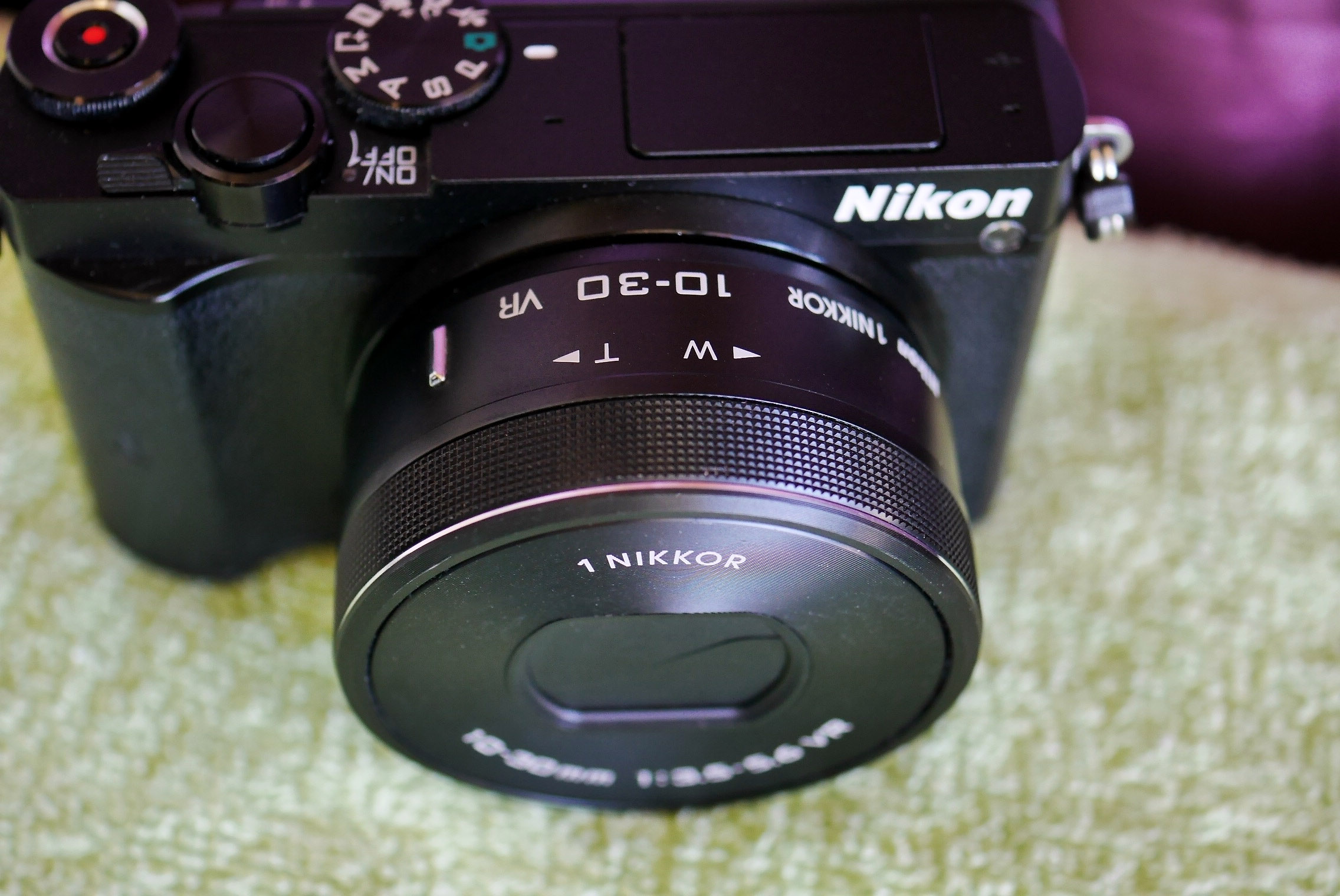 Nikon Nikkor 10-30mm VR PD-ZOOM Lens Black 27-81mm