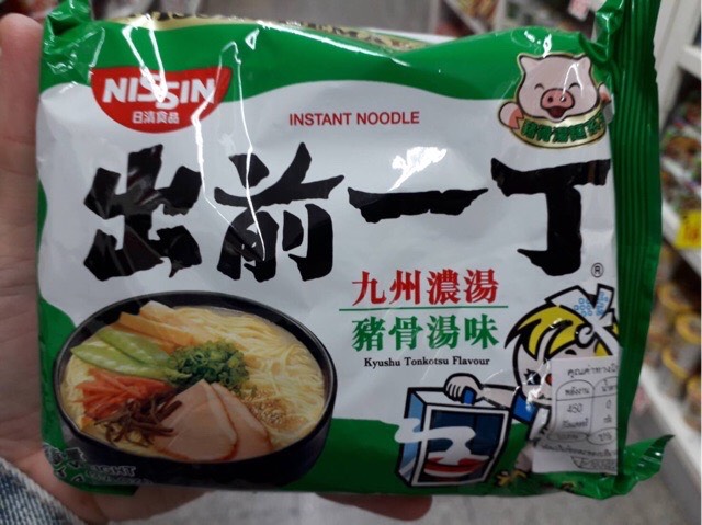 Nissin kyushu tonkatsu Flavour – นิชชิน บะหมี่รสทงโกะสุ น้ำหนัก 100 กรัม