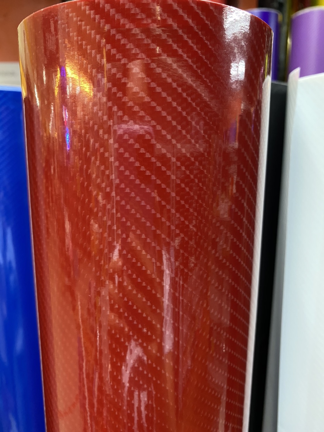 สติ๊กเกอร์เคฟล่า 6D สีแดง เงามีมิติเหมือนแท้สุด สำหรับตกแต่งรถ ขนาด 152cm x 50cm