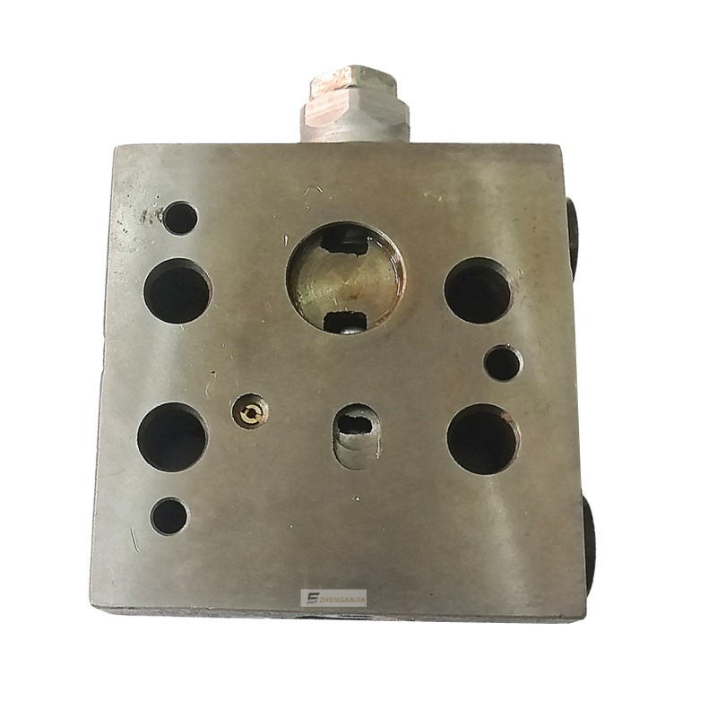 Excavator accessories Komatsu pc2006 self reducing valve block pilot