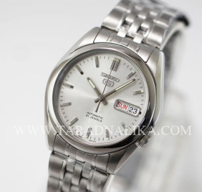 ดูภาพ SEIKO 5 Automatic นาฬิกาข้อมือชาย SNK355K1 (ของแท้ รับประกันศูนย์) เพิ่มเติม SEIKO 5 Automatic นาฬิกาข้อมือชาย SNK355K1 (ของแท้ รับประกันศูนย์)