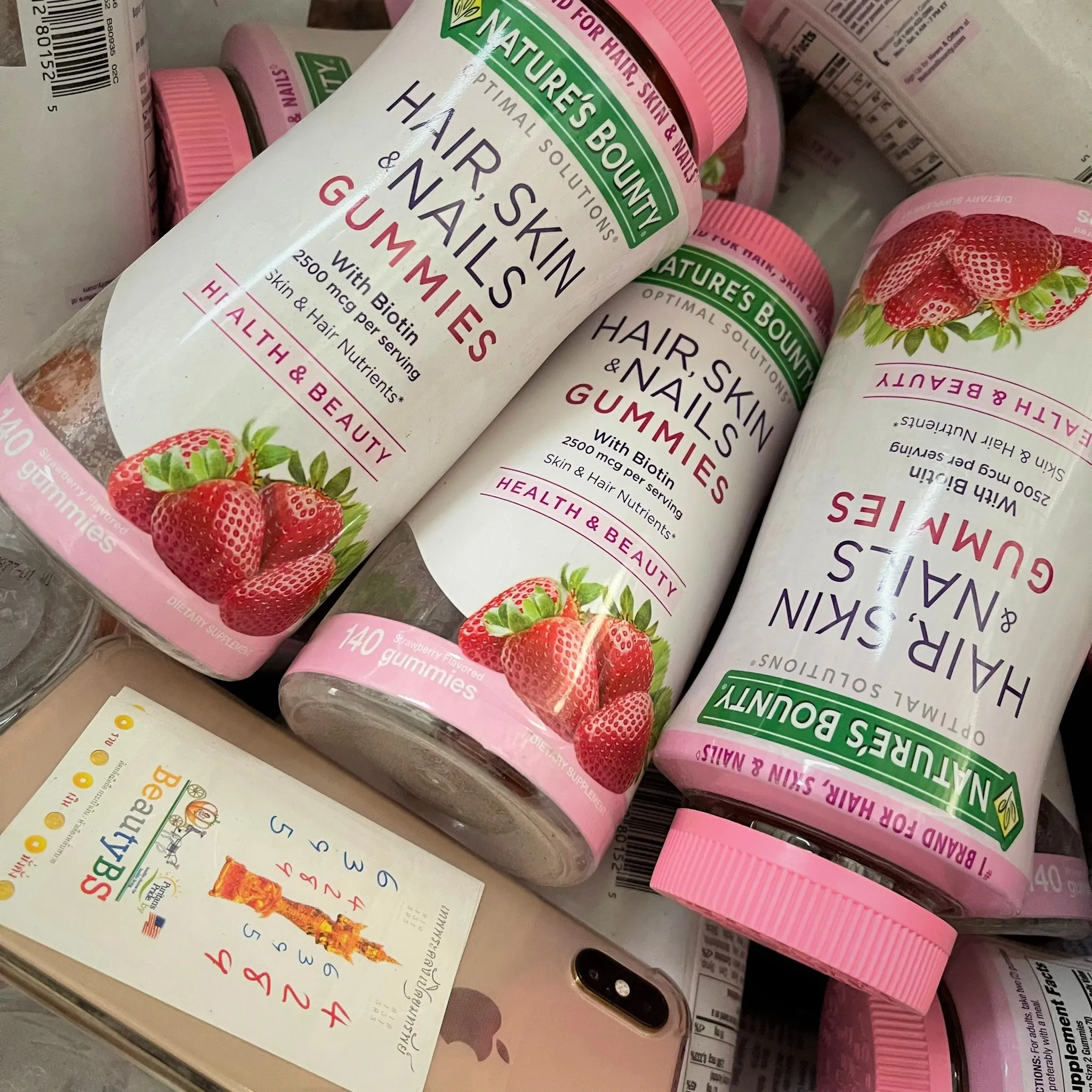 Nature's Bounty exp9/21 [1v39 Nature's Bounty Optimal Solutions Hair Skin Nails Biotin Strawberry 140 gummies ถูกสุดในไทย] ผิว เล็บ ผม กัมมี่ No Refund ไม่รับคืนทุกกรณี