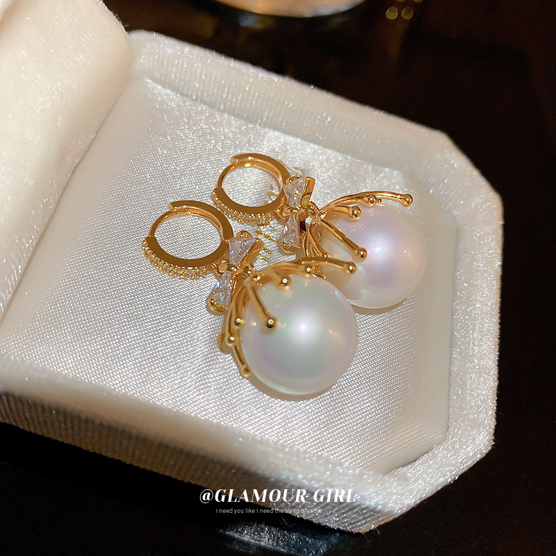 Zirconia pearl bow fashion earrings for women