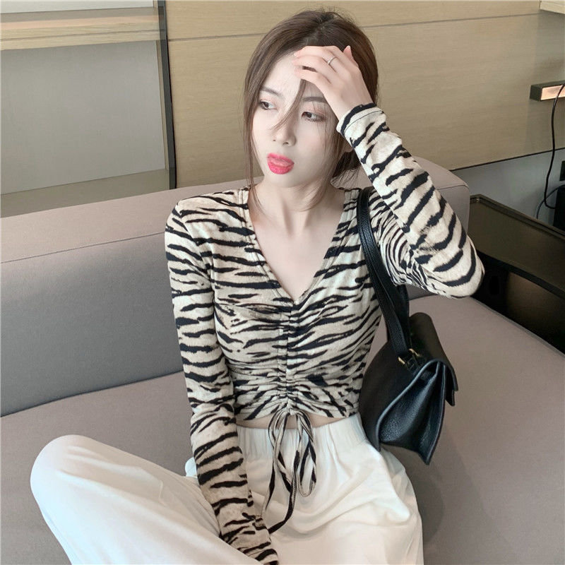 Drawstring V-neck Long-sleeved T-shirt Short Slim Shirt
