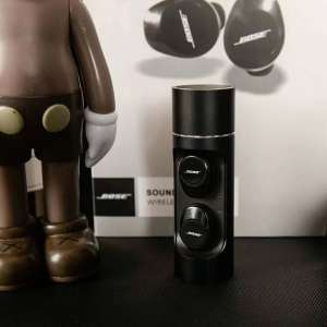 DKK POWER หูฟังไร้สาย หูฟังบลูทูธ BOSE SOUNDSPORT FLY พร้อมกล่องชาร์จในตัว พกพาง่าย ของแท้ 100% DKK POWER หูฟังไร้สาย หูฟังบลูทูธ BOSE SOUNDSPORT FLY พร้อมกล่องชาร์จในตัว พกพาง่าย ของแท้ 100%