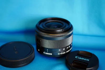 Canon EF-M 15-45mm f3.5-6.3 IS STM Graffity Lens