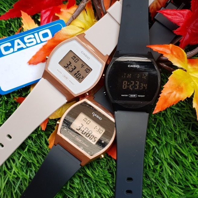 ใหม่ล่าสุด !!!!   นาฬิกาแฟชั่น Casio Digital  สายยาง  มีไว้ไม่ตกเทรนด์  《 แถมฟรี !! กล่อง+ถุงคาสิโอ 》