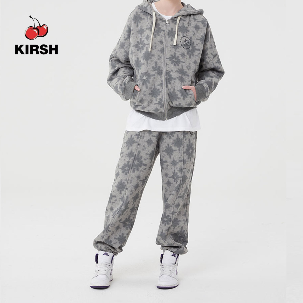 KIRSH] DOODLE CHERRY GRAPHIC SWEAT PANTS |22AW | | Lazada.co.th