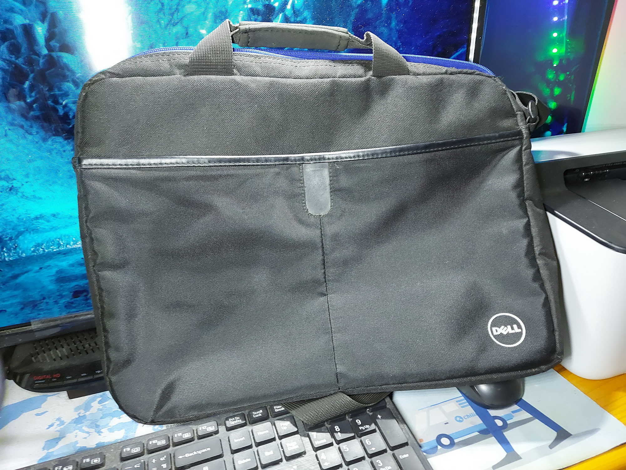 กระเป๋าใส่โน็ตบุ๊ค Dell สำหรับหน้าจอ 14-15 นิ้ว ของแท้ สภาพใหม่มาก