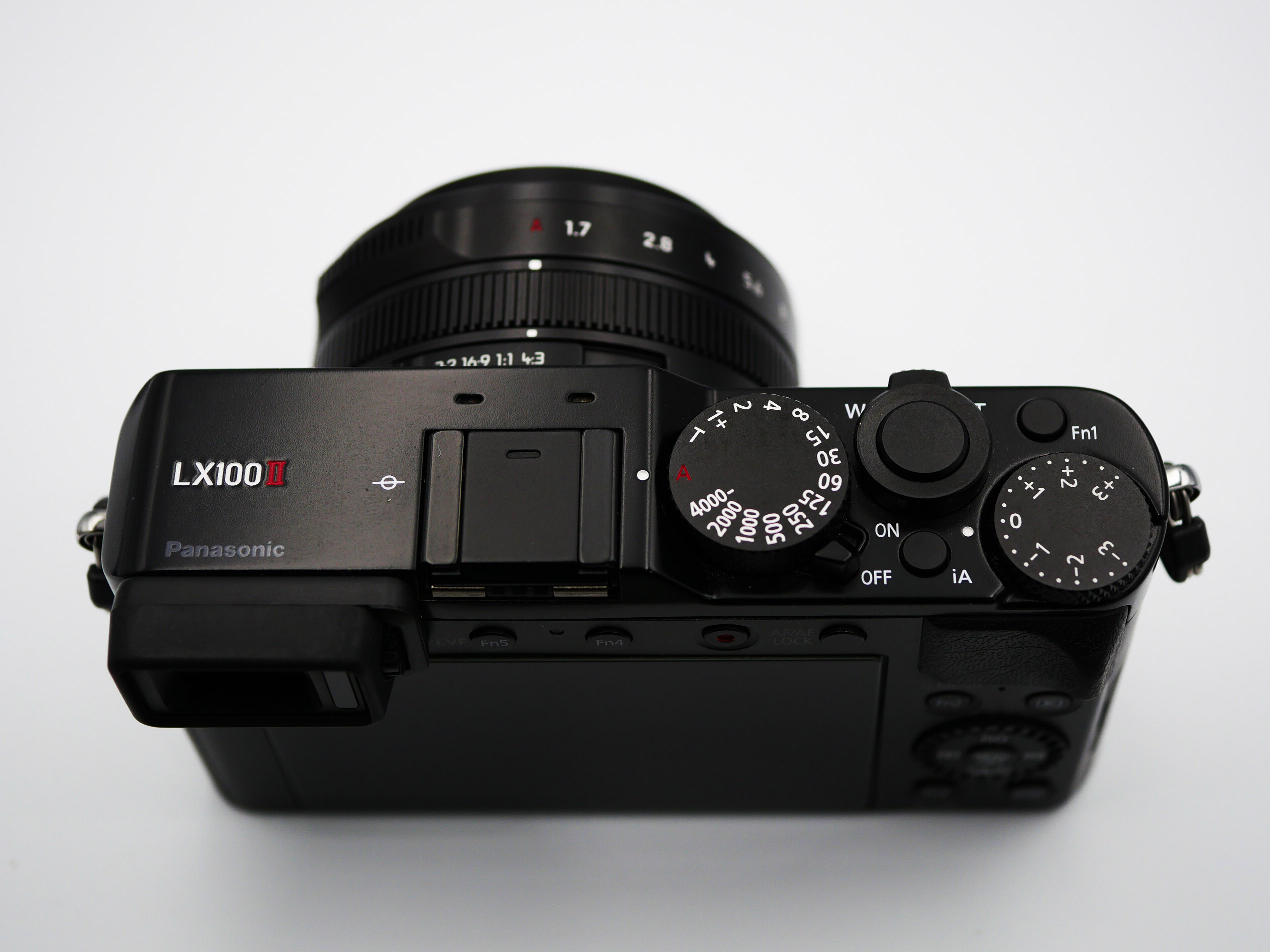 Panasonic LX100 II Lumix DCLX100M2 17MP WiFi LEICA F1.72.8 4K Video กล้อง Compact จิตวิญญาณ