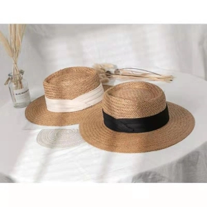 ภาพหน้าปกสินค้า[พร้อมส่ง] หมวกสาน หมวกสานปีกกว้าง หมวกสานวัสดุธรรมชาติ หอมกลิ่นหญ้าบางๆ หมวกแฟนชั่น หมวกปีกกว้าง หมวกใส่เที่วทะเล ซึ่งคุณอาจชอบสินค้านี้