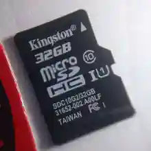 ภาพขนาดย่อของภาพหน้าปกสินค้าBuy home  Kingston 32GB Class 10 Micro SD SDHC คิงส์ตัน เมมโมรี่การ์ด 32 GB จากร้าน Buy home 1593365983 บน Lazada ภาพที่ 2