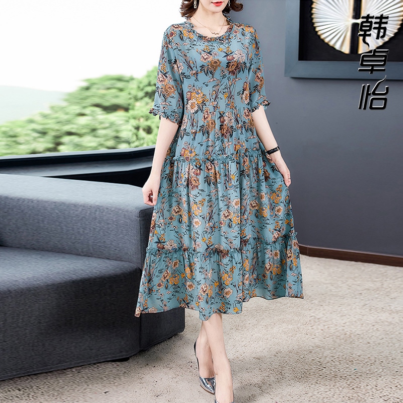 The new 2022 summer wear silk dress middle-aged mother international ...