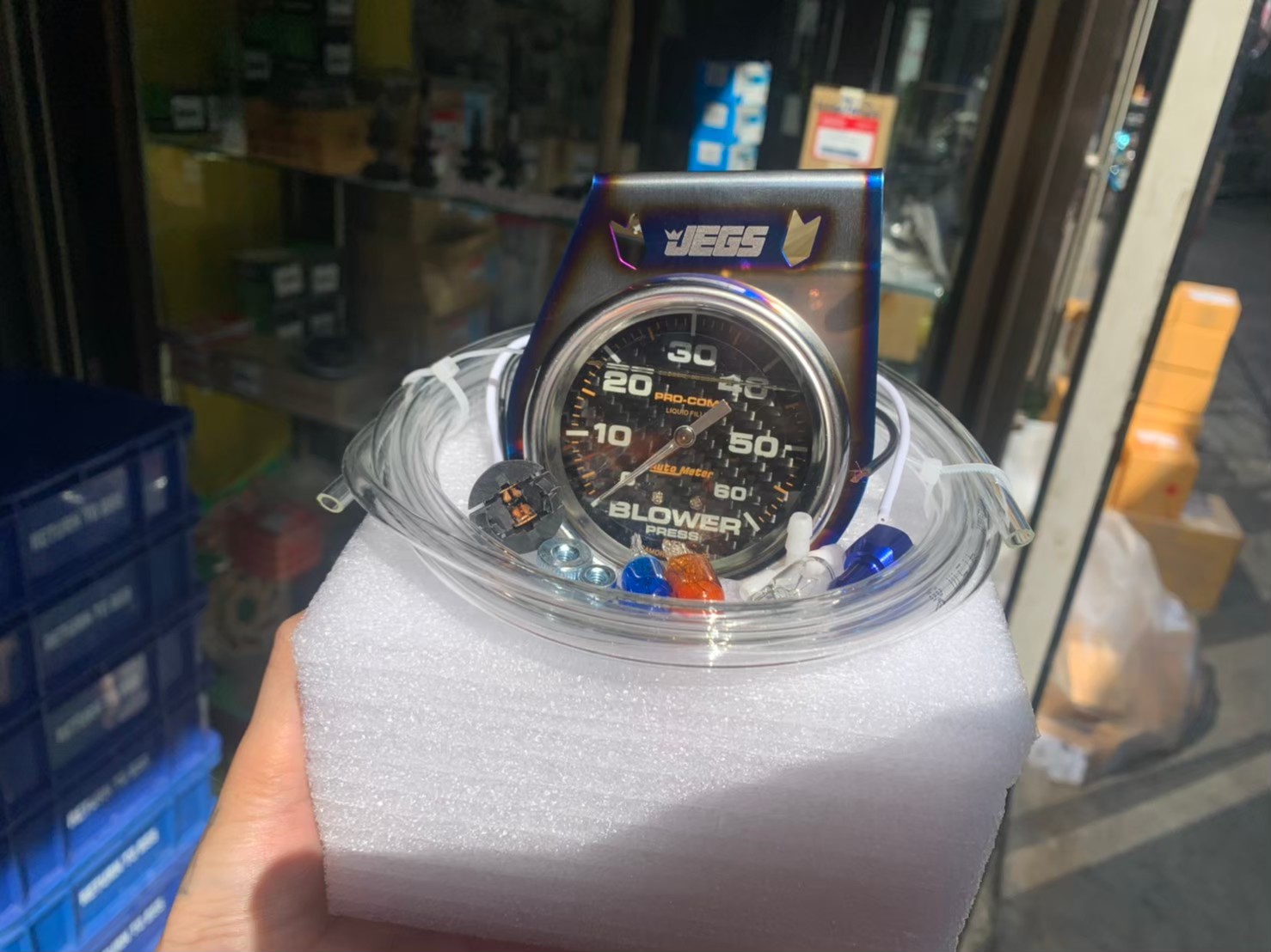 🔥 HOT 🔥 วัดบูส Auto Meter หน้าคาร์บอนพร้อมขาไทเท มีหน้า 35 ปอนด์และ 60 ปอนด์แจ้งได้ในแชท อุปกรณ์ครบชุด