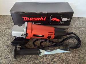MASAKI เครื่องเจียร์ไฟฟ้า ลูกหมู 4 นิ้ว 570W พร้อมฝาครอบป้องกัน
