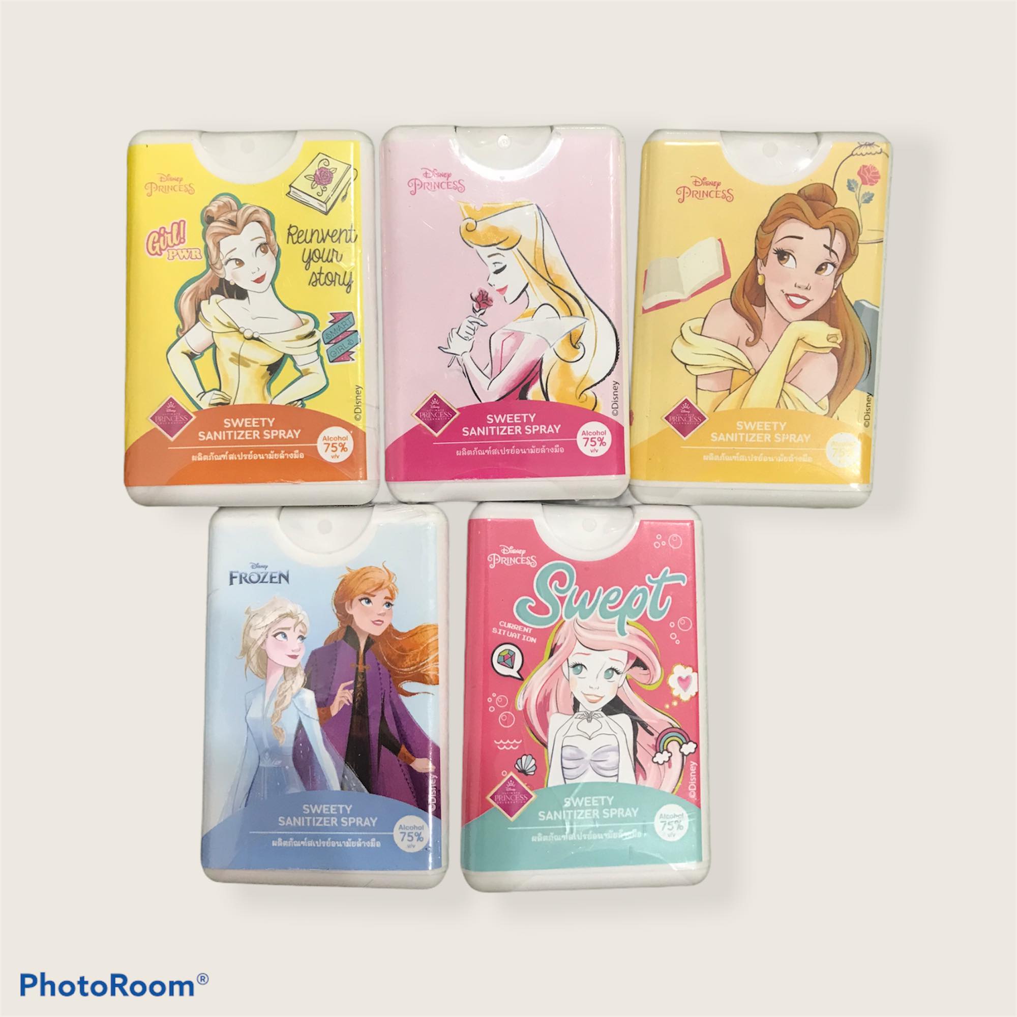 สเปรย์แอลกอฮอล์ 75% Disney&Sanrioลิขสิทธิ์แท้ SWEETY SANITIZER SPRAY ผลิตภัณฑ์สเปย์อนามัยล้างมือ ลดการสะสมของเชื้อแบคทีเรีย 99.99% ขนาด 20 มล.