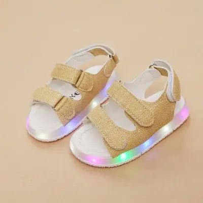 [Ready Stock]2021 Summer Children's Shoes Boys' Sandals Children's LED Lights Shoes Girls' Beach Shoes Korean Style Hollow Breathable Soft Sole