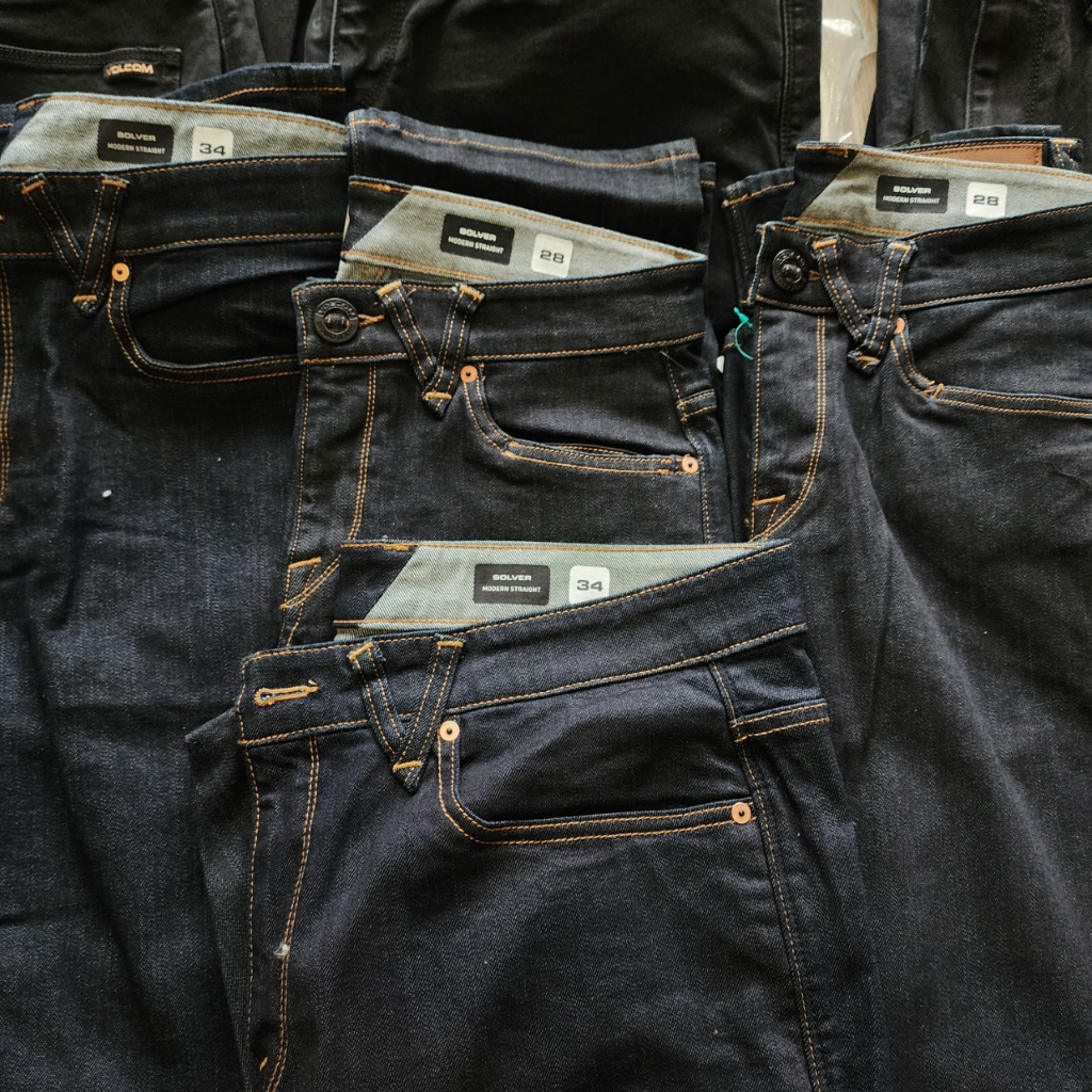 กางเกงยีนส์ Volcom Solver Denim Jeans ของใหม่ ของแท้ พร้อมส่งจาก
