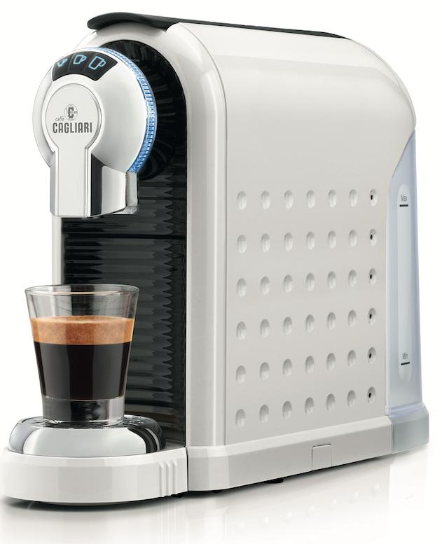 เครื่องทำกาแฟ ยีห้อ Caff? Cagliari สำเร็จรูป ระบบเนสเพรสโซ่ ทำจากประเทศ อิตาลี
(แถมฟรี 500 แค้ปซูล มูลค่า 12000 บาท) สีขาว