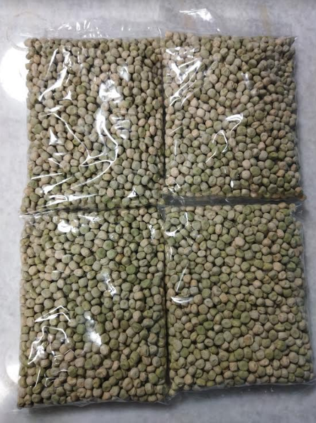 ถั่วลั่นเตาดิบ จำนวน 500 กรัม (Dried Green Peas , हरा मटर) 500g
