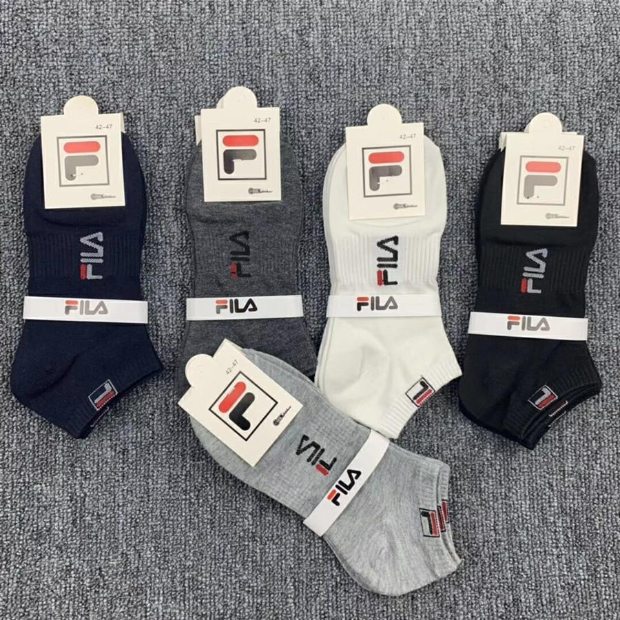 FILA ถุงเท้ากีฬาแฟชั่น Unisex Sports Comfortable Socks（มี 5 คู่）
