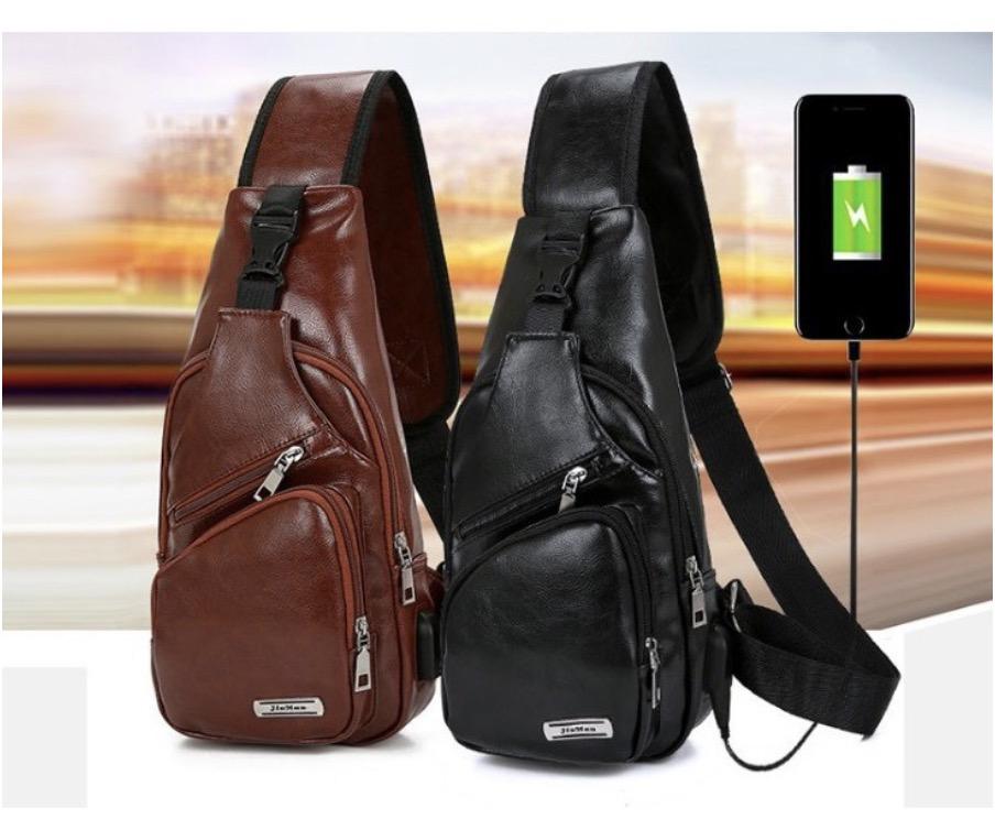 BAG-FASHION Men Bag USB Charging Leather Handbag กระเป๋ษสะพายข้าง คาดอก กระเป๋า กระเป๋ากันน้ำ กระเป๋าผู้ชาย กระเป๋าสะพายข้างผู้ชาย สี กาแฟ สี กาแฟ